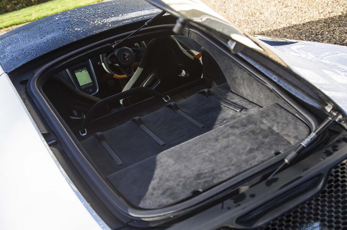 McLaren 570GT Sport Pack