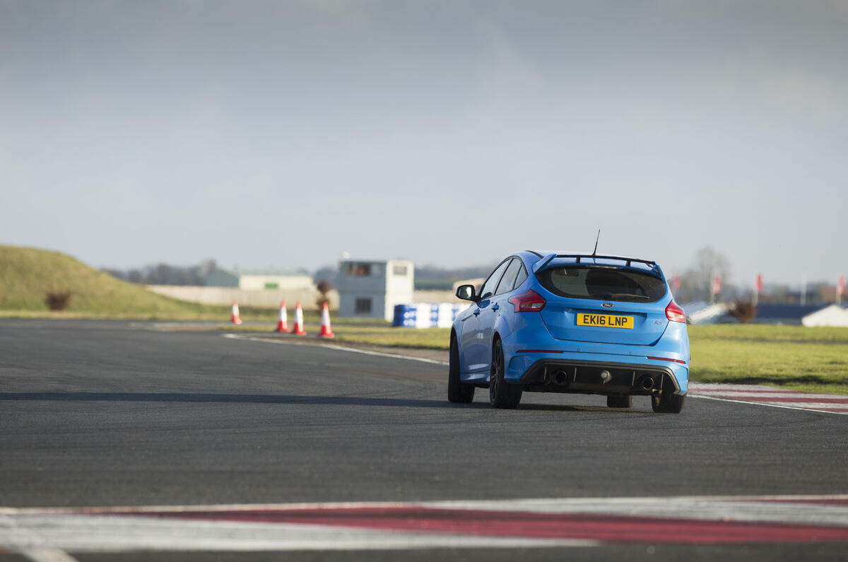 Does Drift Mode make the Ford Focus RS more agile on track?