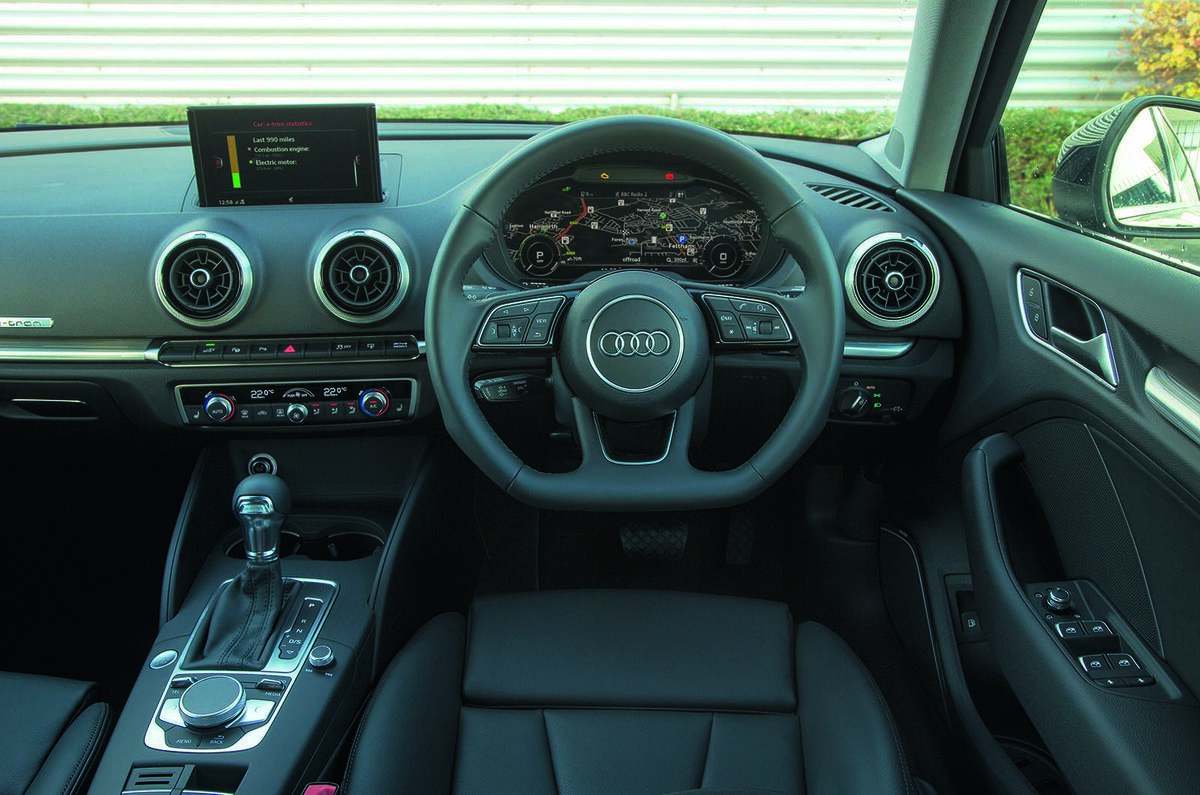 Audi A3 Sportback e-tron interior