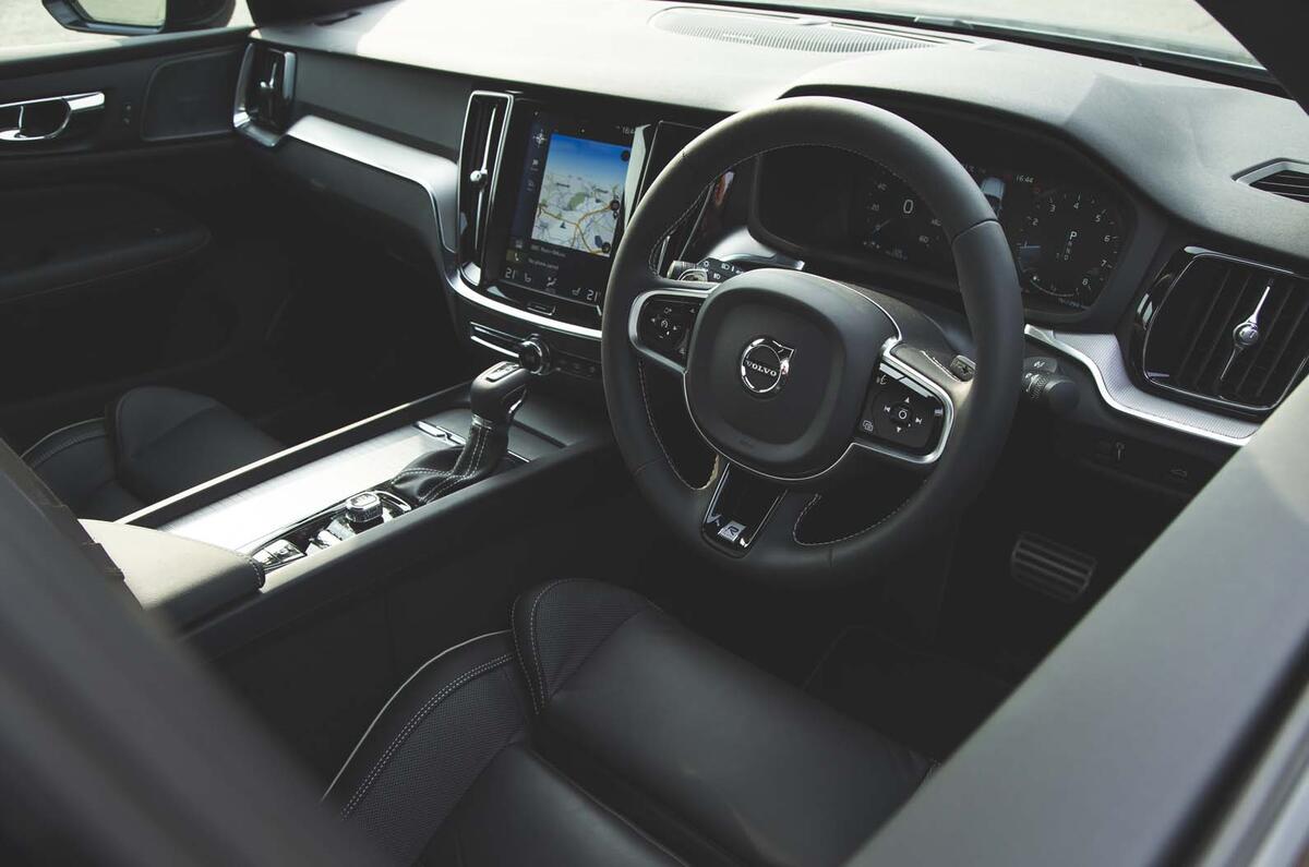 Volvo S60 vs Kia Stinger vs Peugeot 508 vs Alfa Romeo Giulia