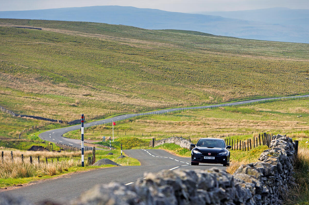 Honda Civic Type R on the A66