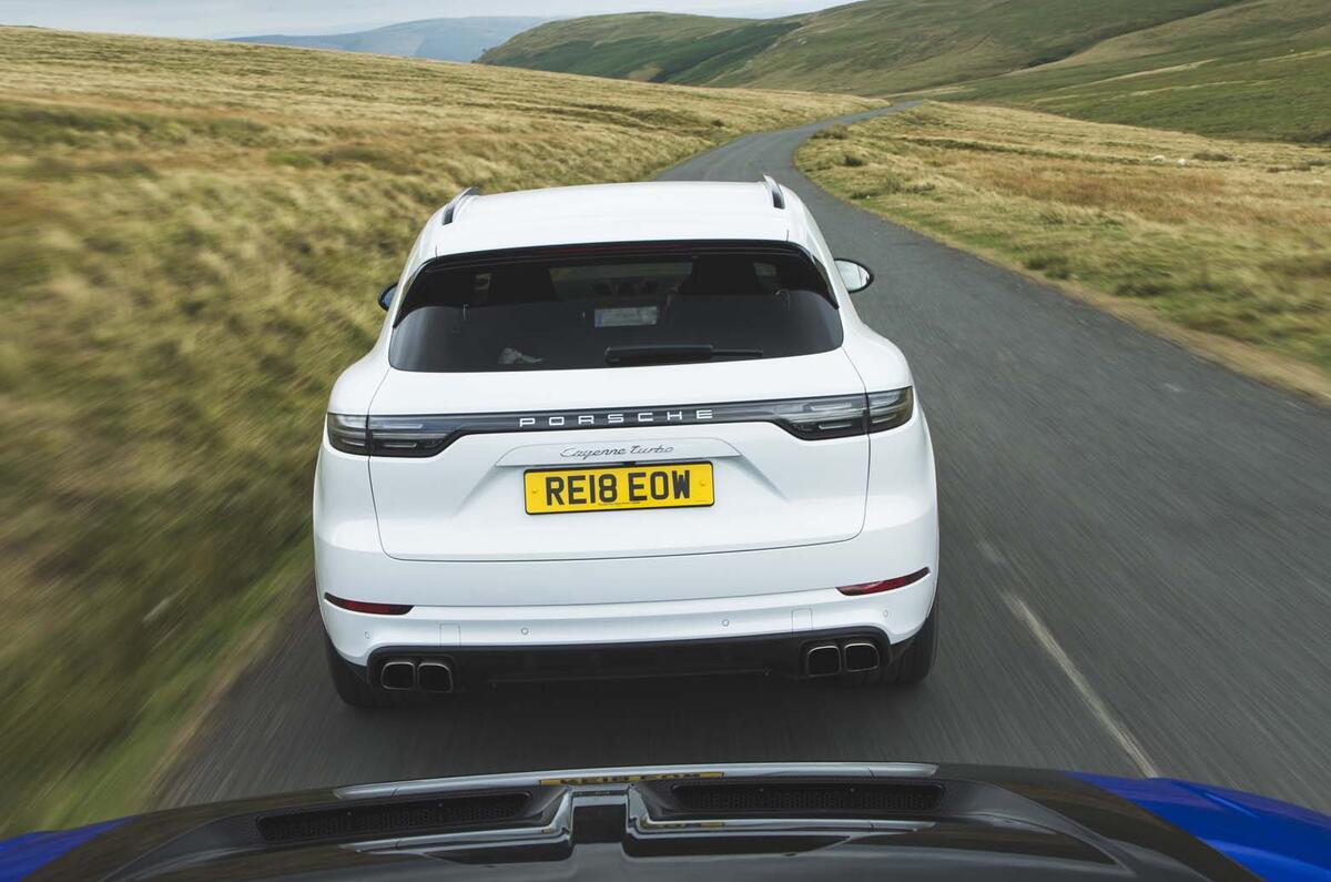 Porsche Cayenne Turbo vs Range Rover Sport SVR