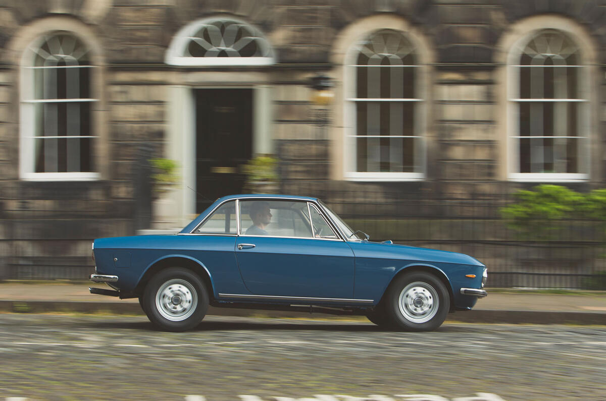 1974 Lancia Fulvia 3 1.3S side