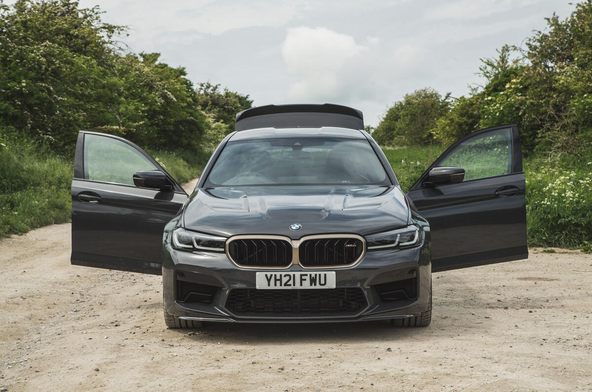 LUC BMW M5 CS 2021 0065