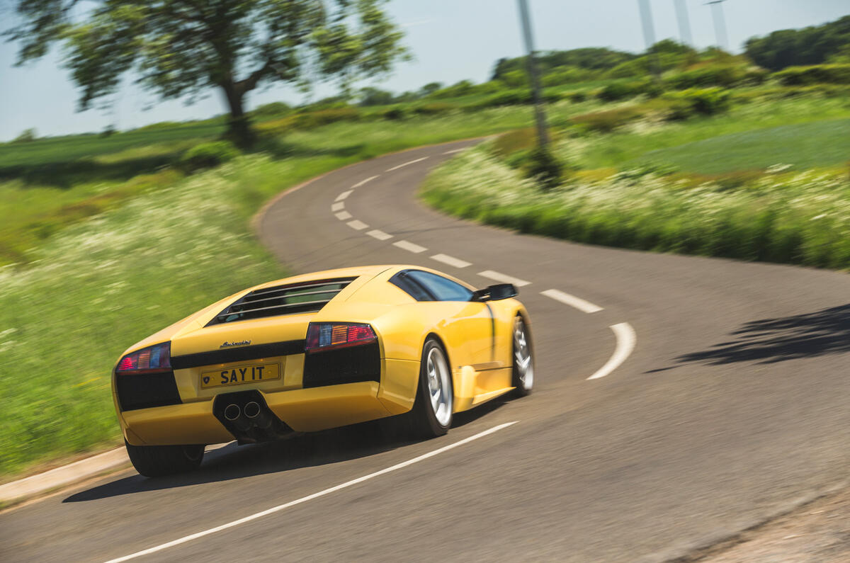 LUC CSC Ferrari 575 Lamborghini Murcielago Aston Vanquish 2021 0062 LUC CSC Ferrari 575 Lamborghini Murcielago Aston Vanquish 2021 0062