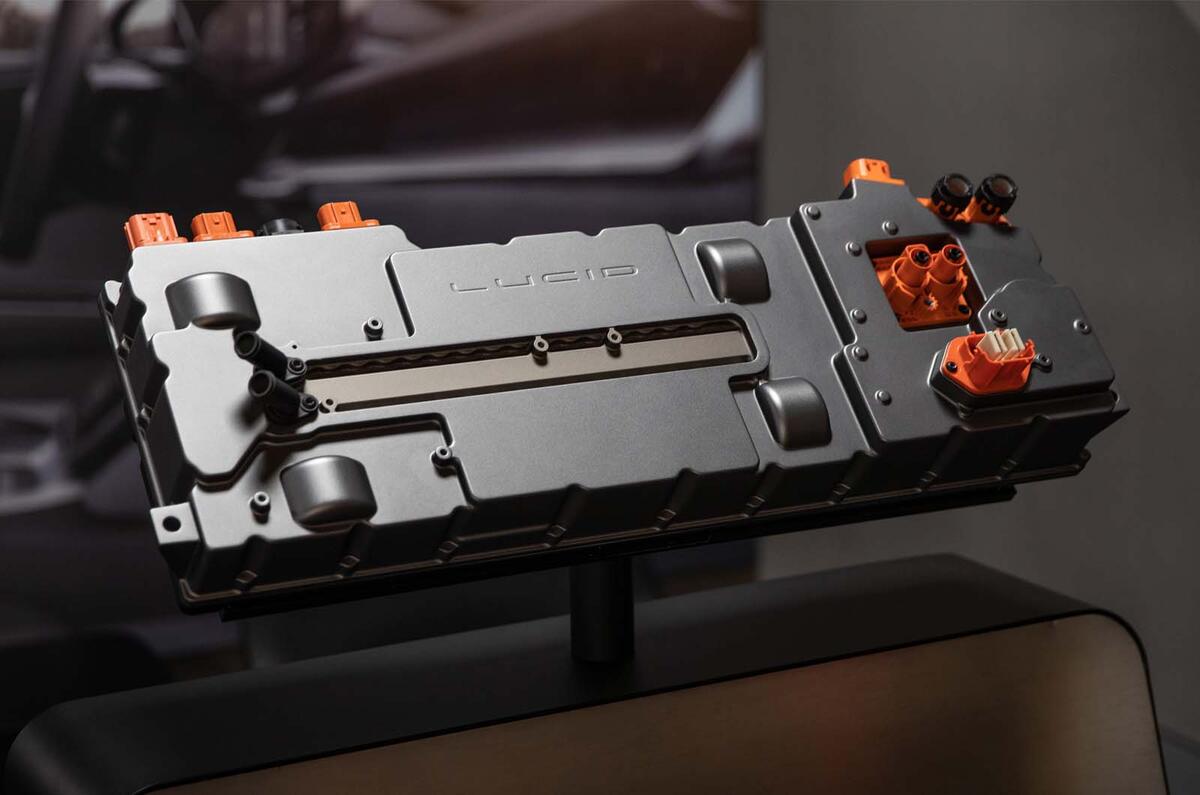 Lucid studio 1 Lucid studio 1