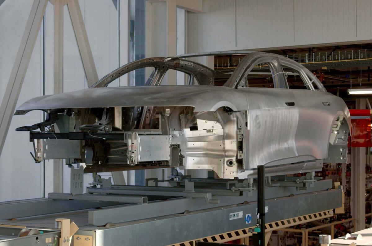 Lucid BIW to Paint Bridge 02 Lucid BIW to Paint Bridge 02