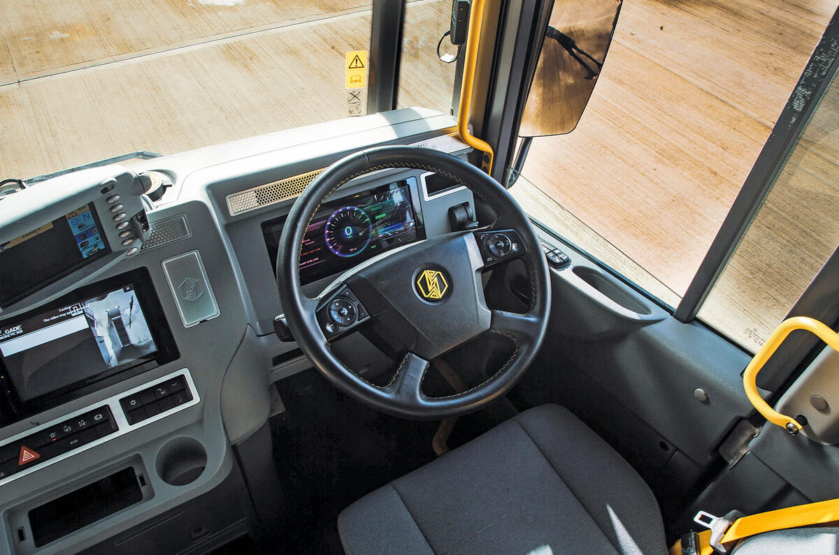 Lunaz bin lorry dashboard Lunaz bin lorry dashboard