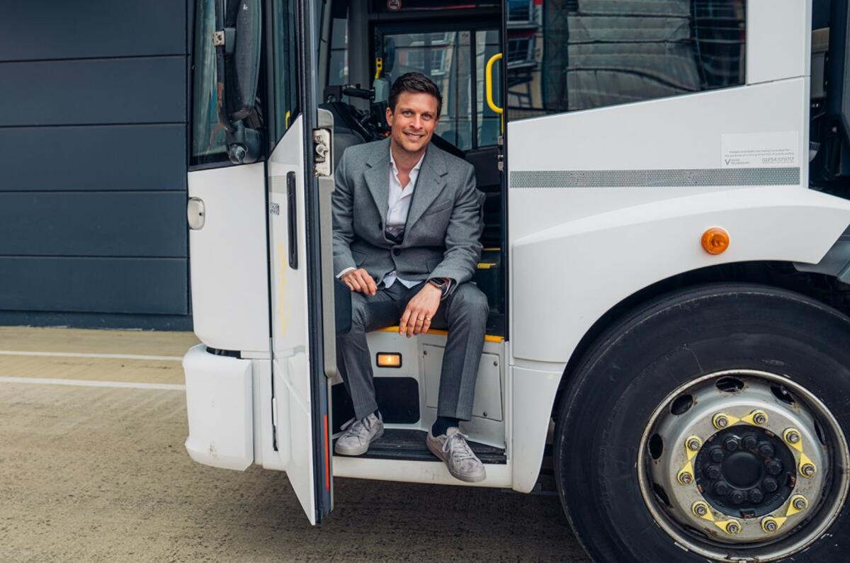 LUNAZ FOUNDER DAVID LORENZ LUNAZ FOUNDER DAVID LORENZ