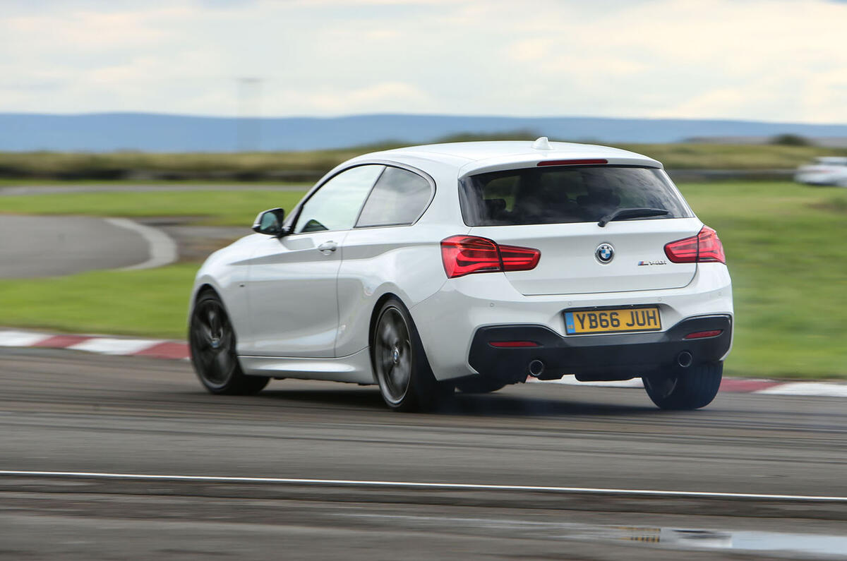 Golf R Vs Bmw 140i