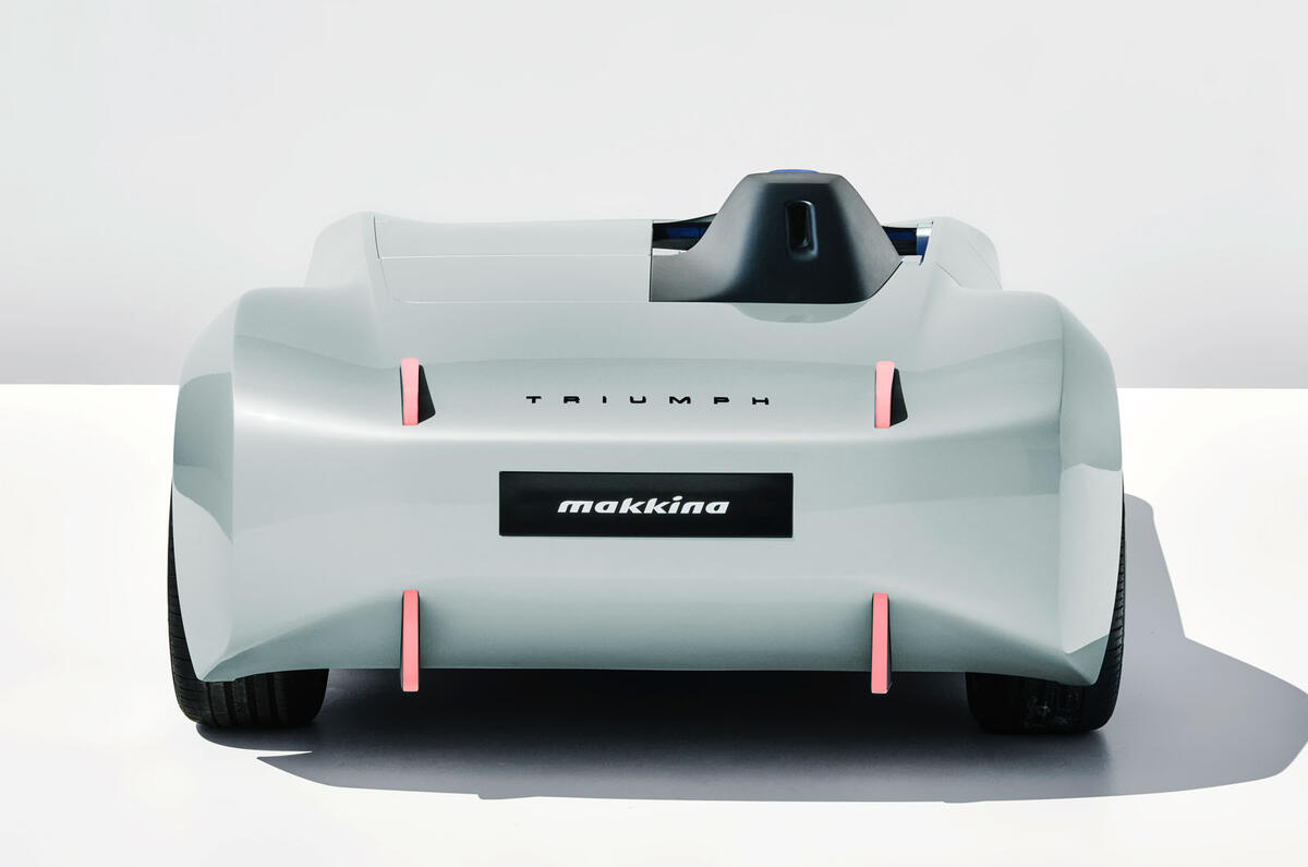 Makkina Triumph TR2 rear