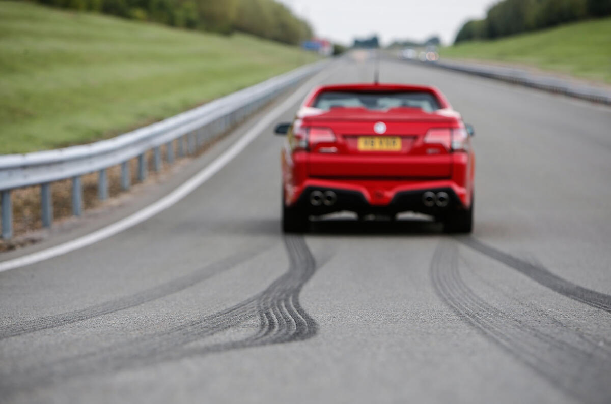 Vauxhall Maloo vs Audi RS6 vs Range Rover Sport SVR