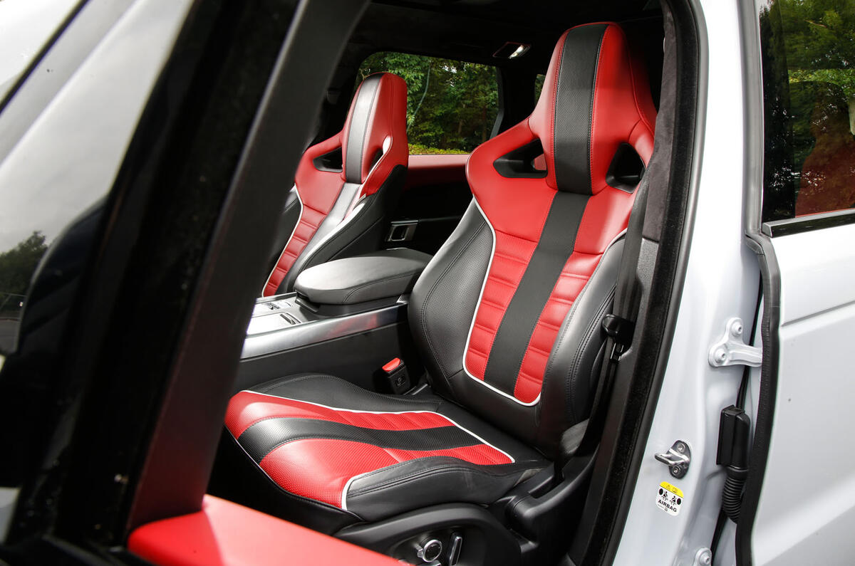 Vauxhall Maloo vs Audi RS6 vs Range Rover Sport SVR