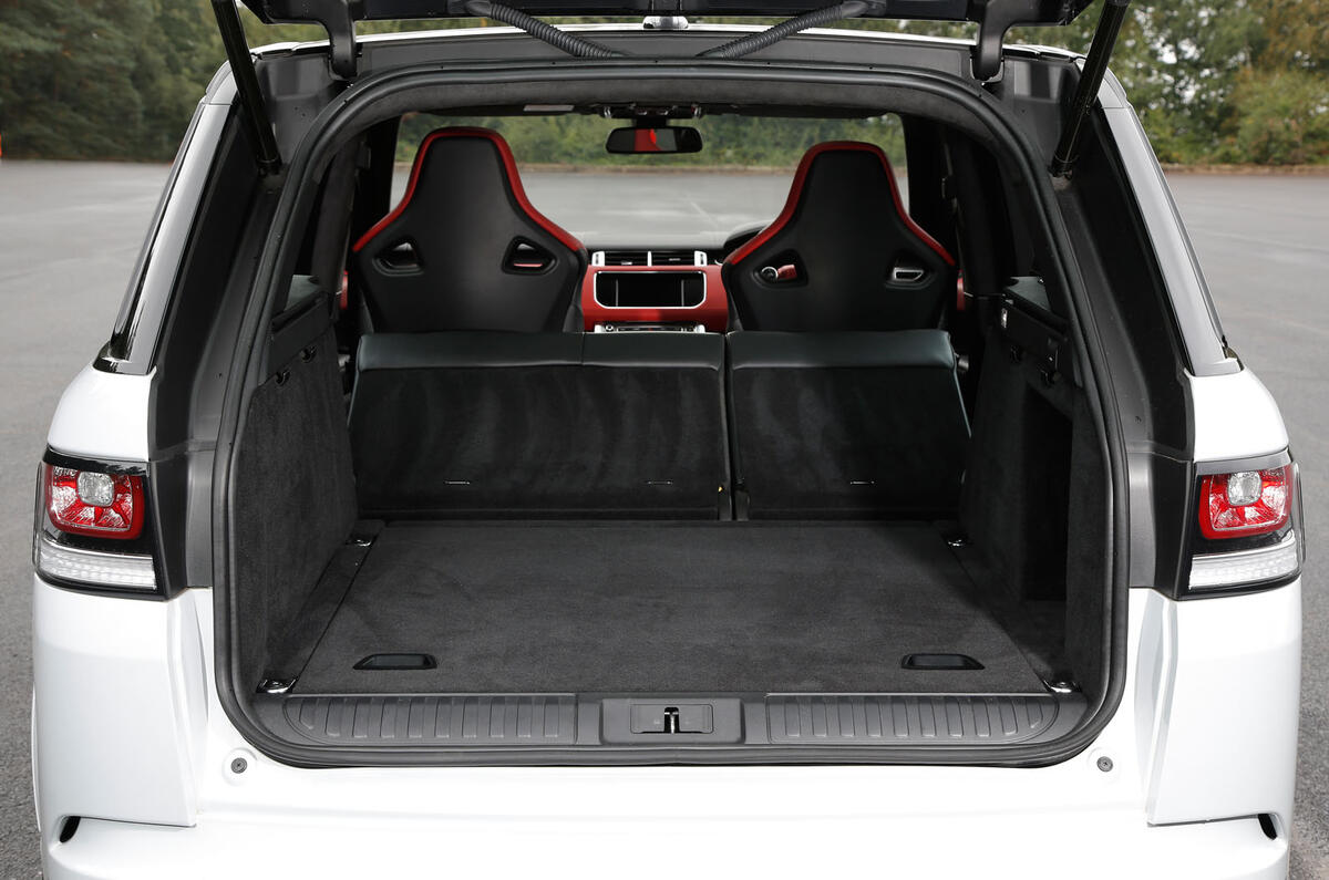 Vauxhall Maloo vs Audi RS6 vs Range Rover Sport SVR