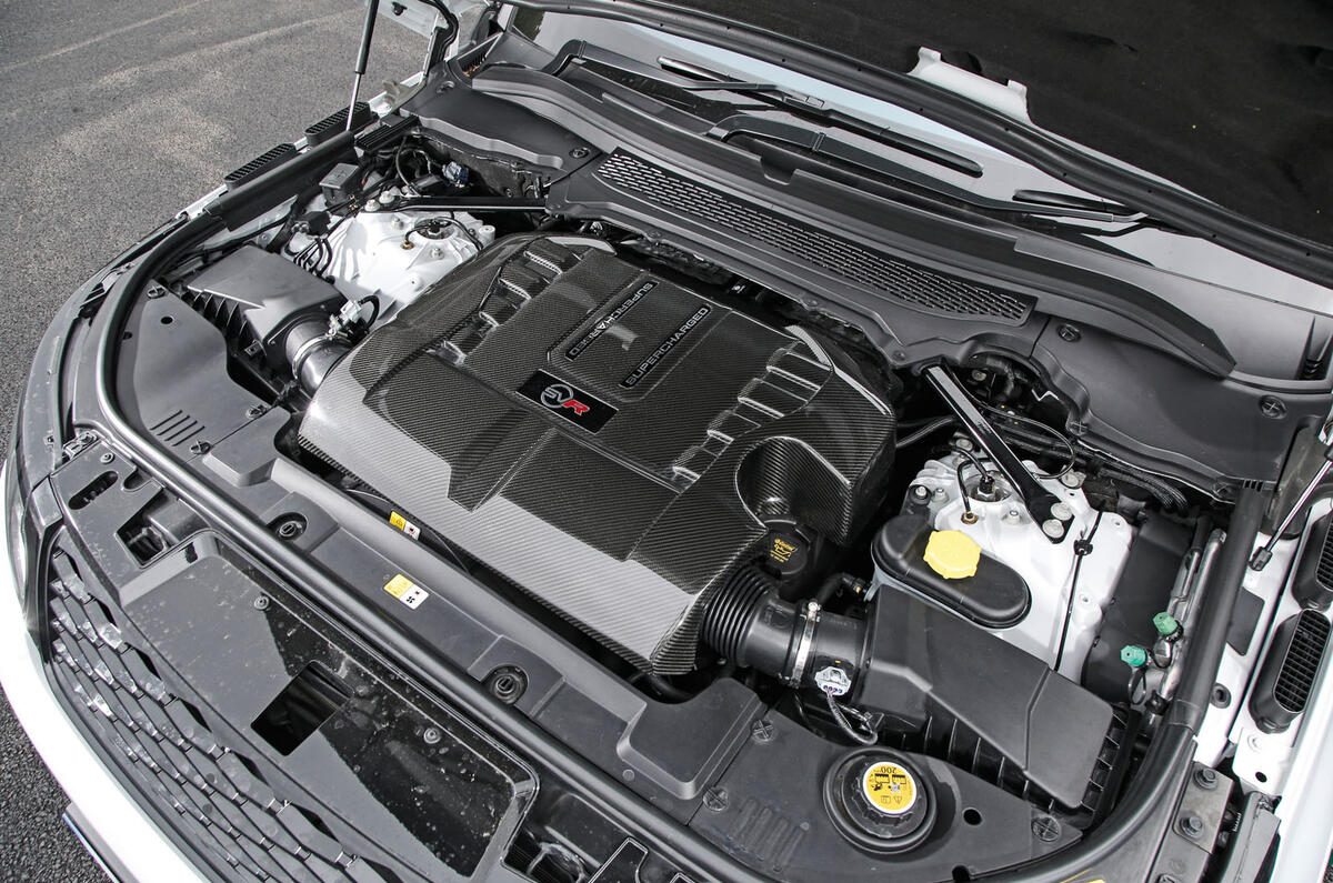 Vauxhall Maloo vs Audi RS6 vs Range Rover Sport SVR