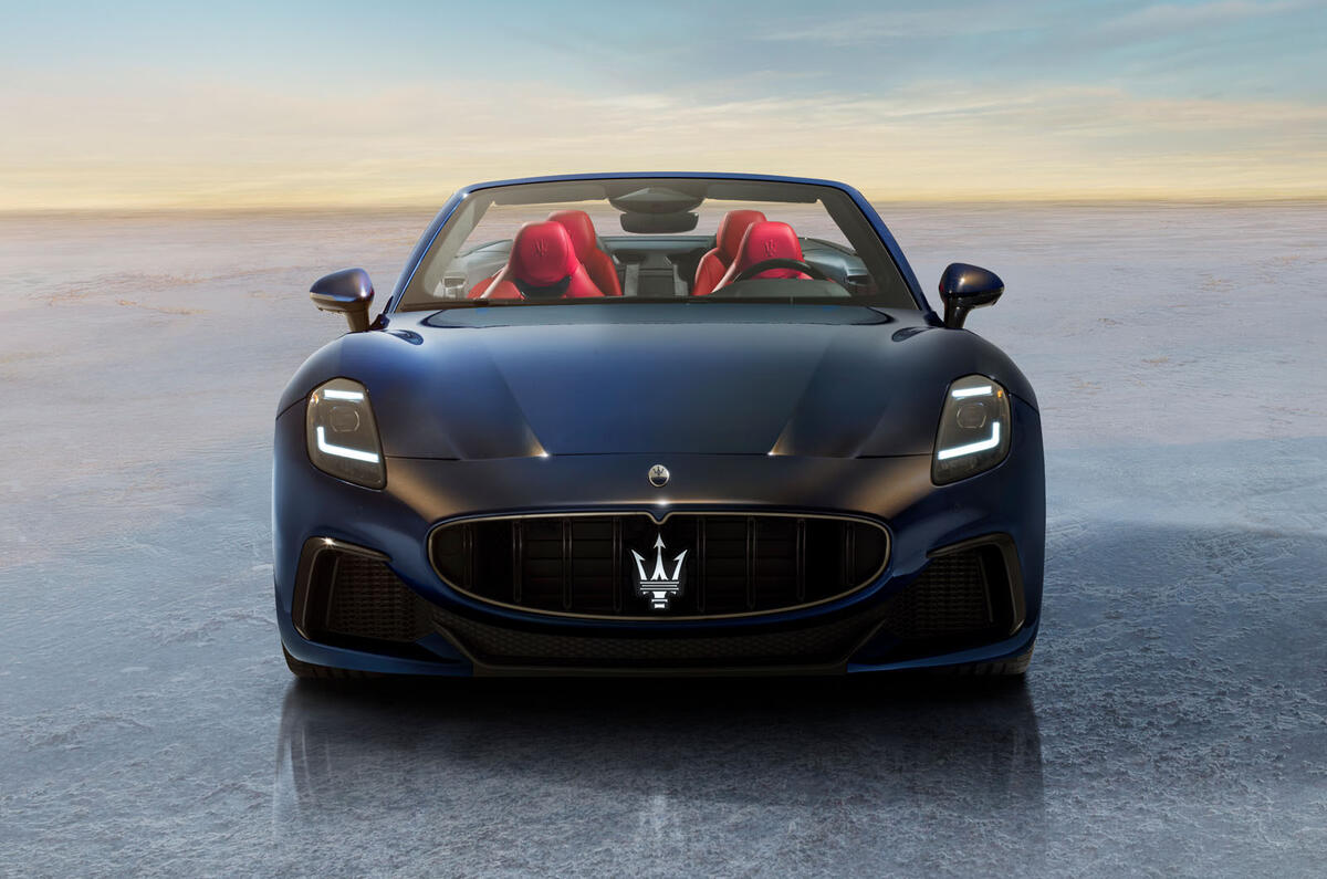 Maserati Grancabrio 2024 front