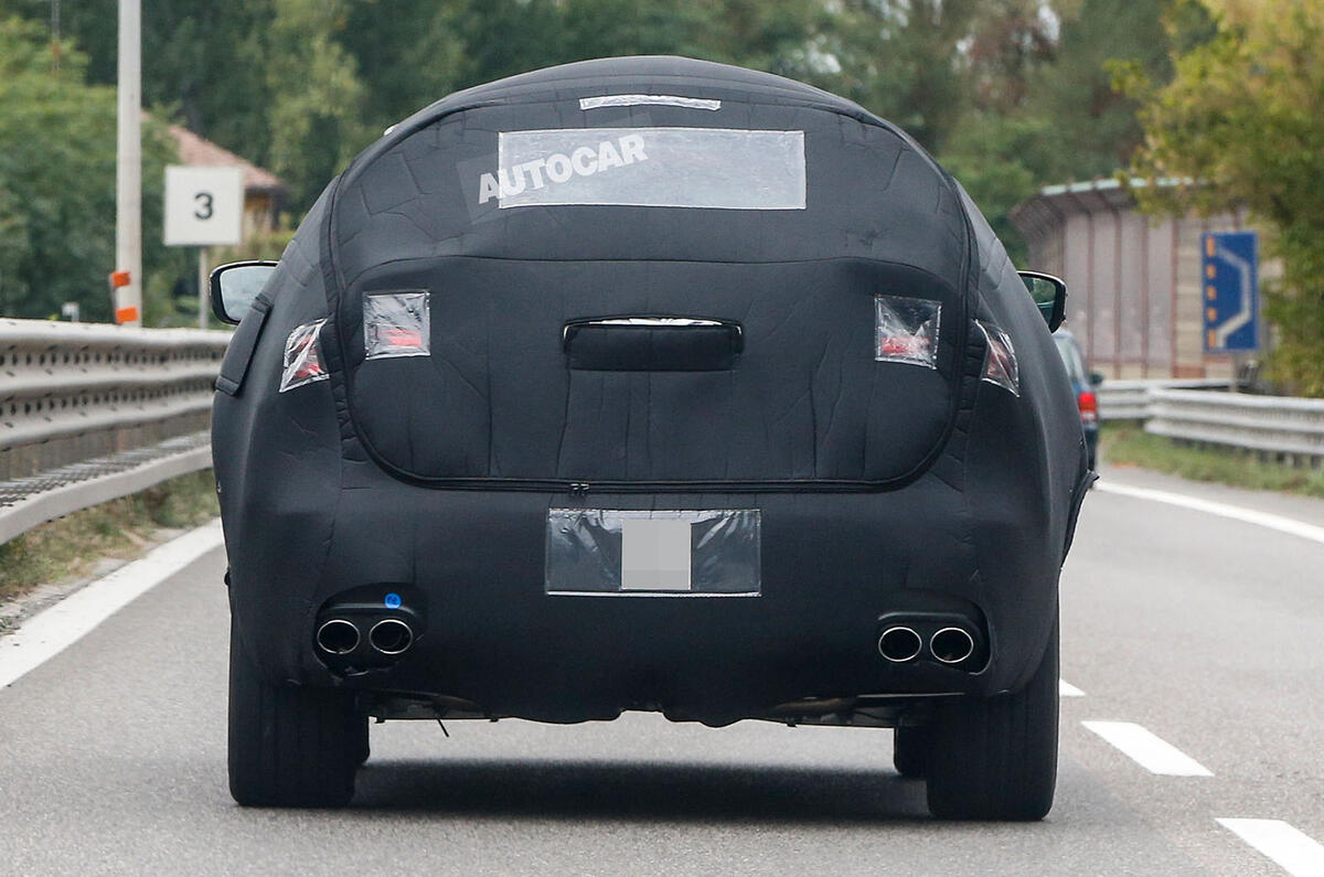 Maserati Levante spy photo
