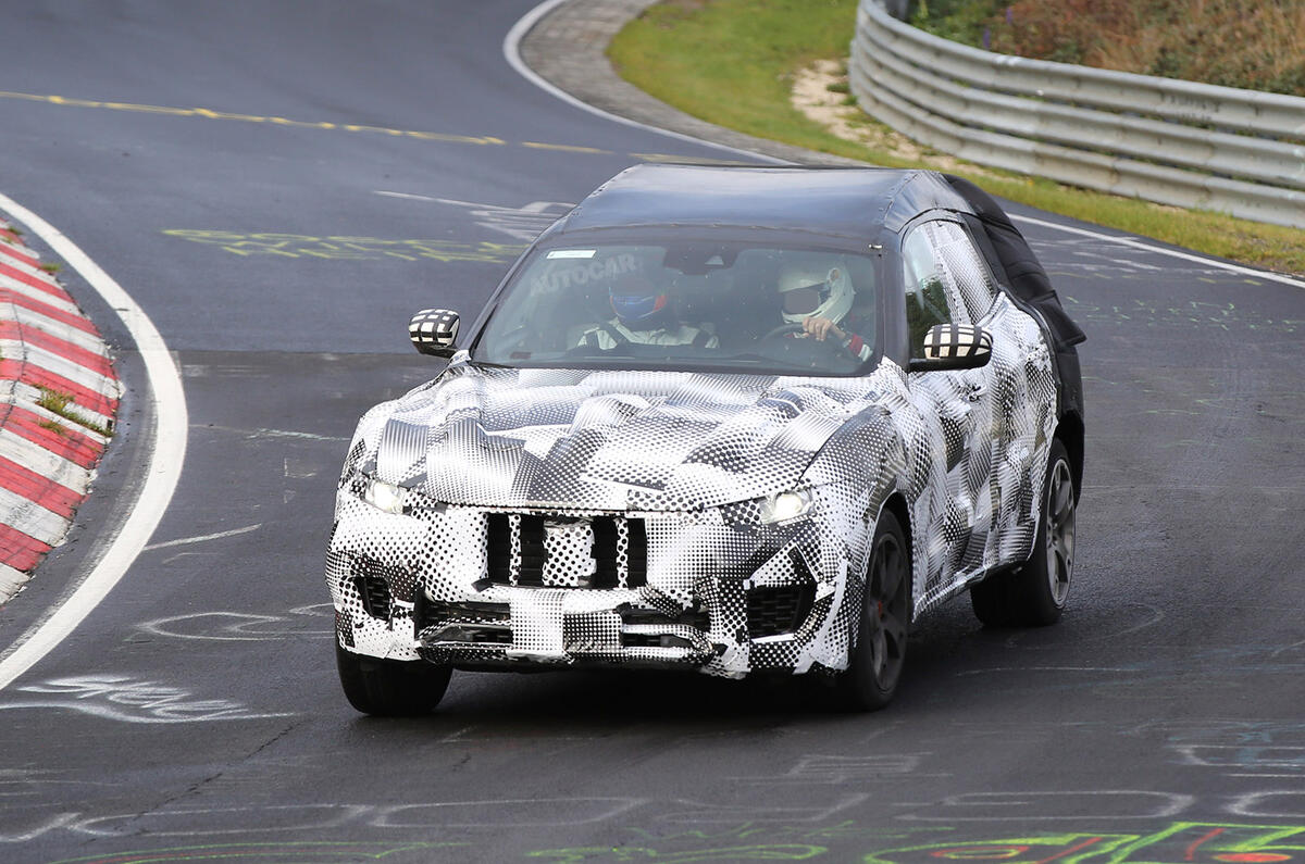 Maserati Levante spy photo