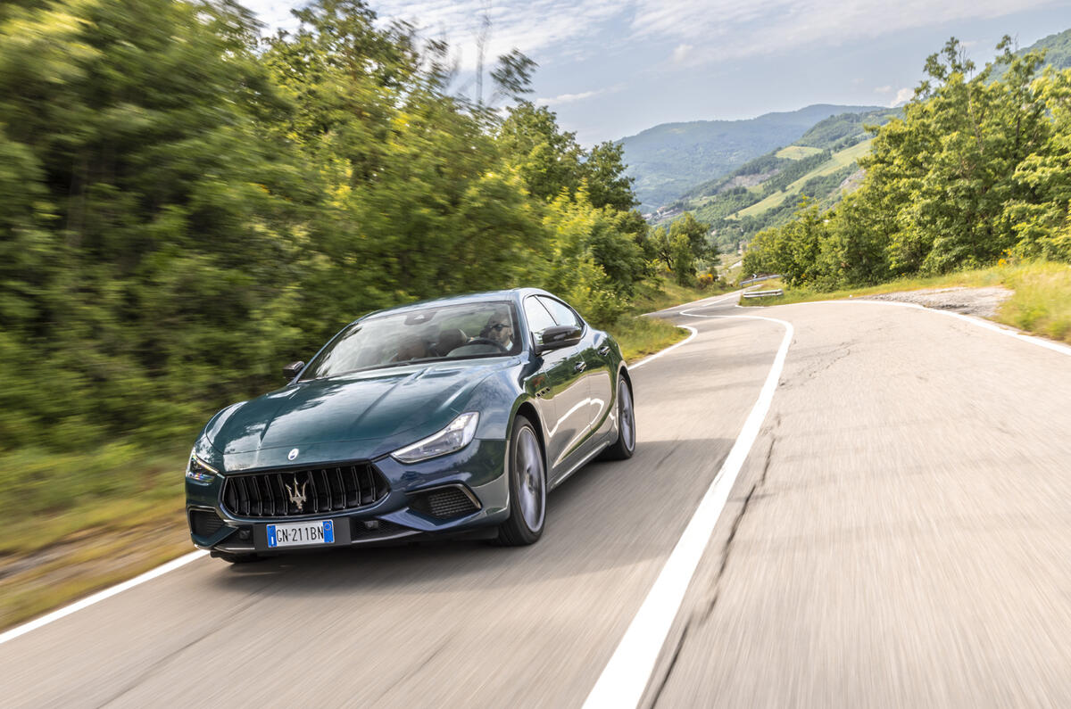 Maserati Ghibli front 3 Maserati Ghibli front 3