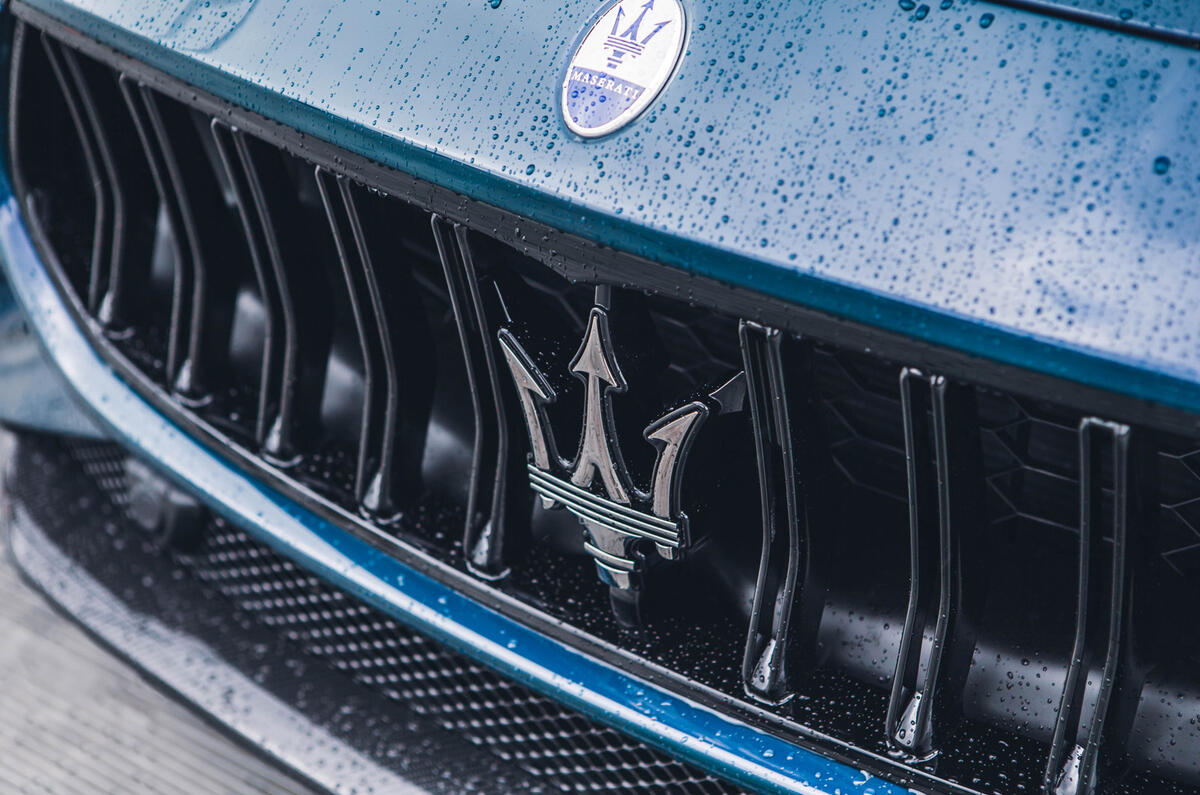 Maserati Ghibli front grille Maserati Ghibli front grille