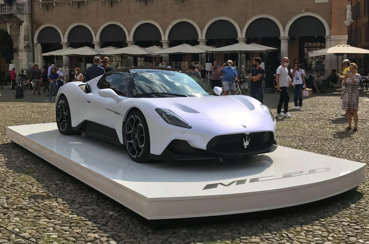 Maserati MC20 static front Maserati MC20 static front