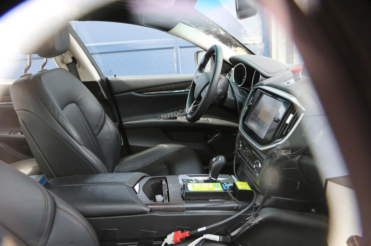 Maserati Levante interior spy photo