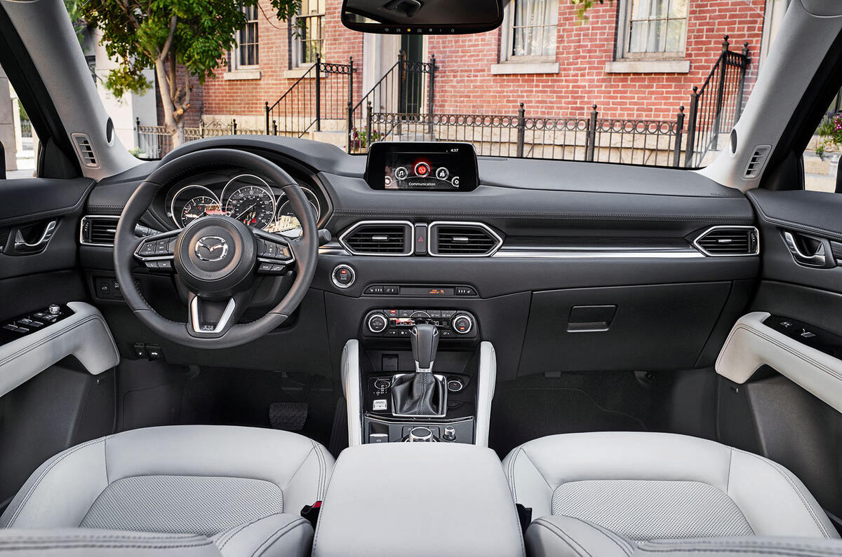 2017 Mazda CX-5 revealed at LA motor show