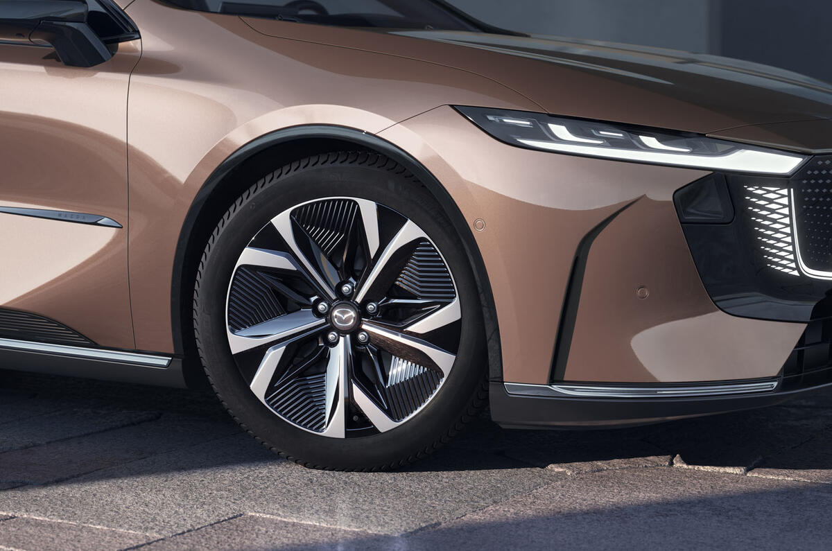 Mazda EZ 6 front wheel