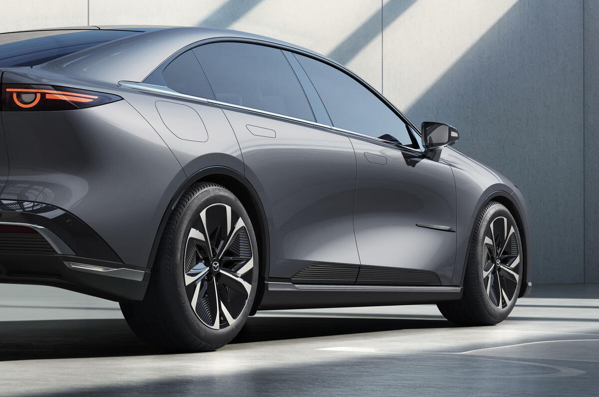 Mazda EZ 6 side detail