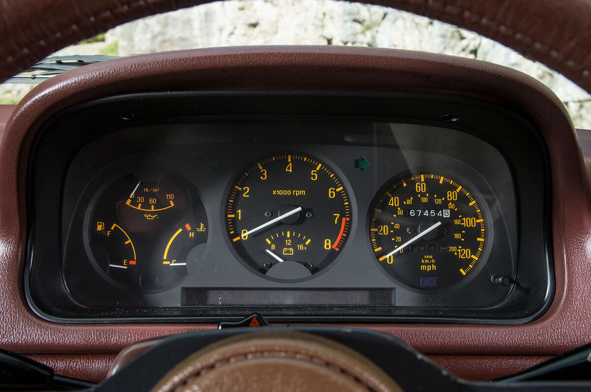 Mazda RX7 rev counter Mazda RX7 rev counter