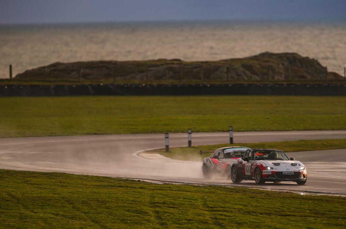 Mazda MX-5 racing