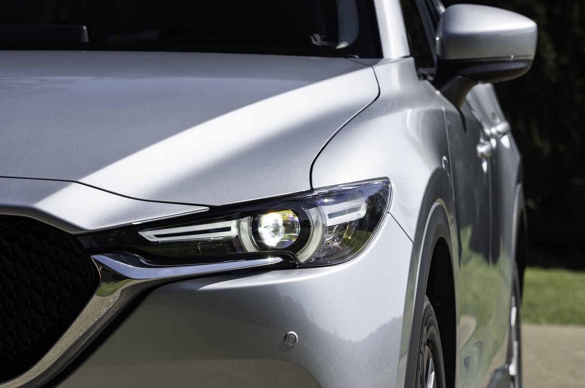 Mazda CX-5 2020 update headlight Mazda CX-5 2020 update headlight