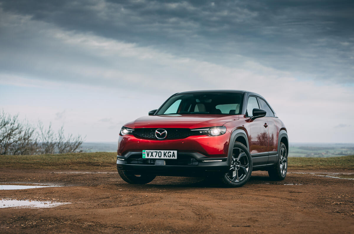 Mazda MX 30 front static