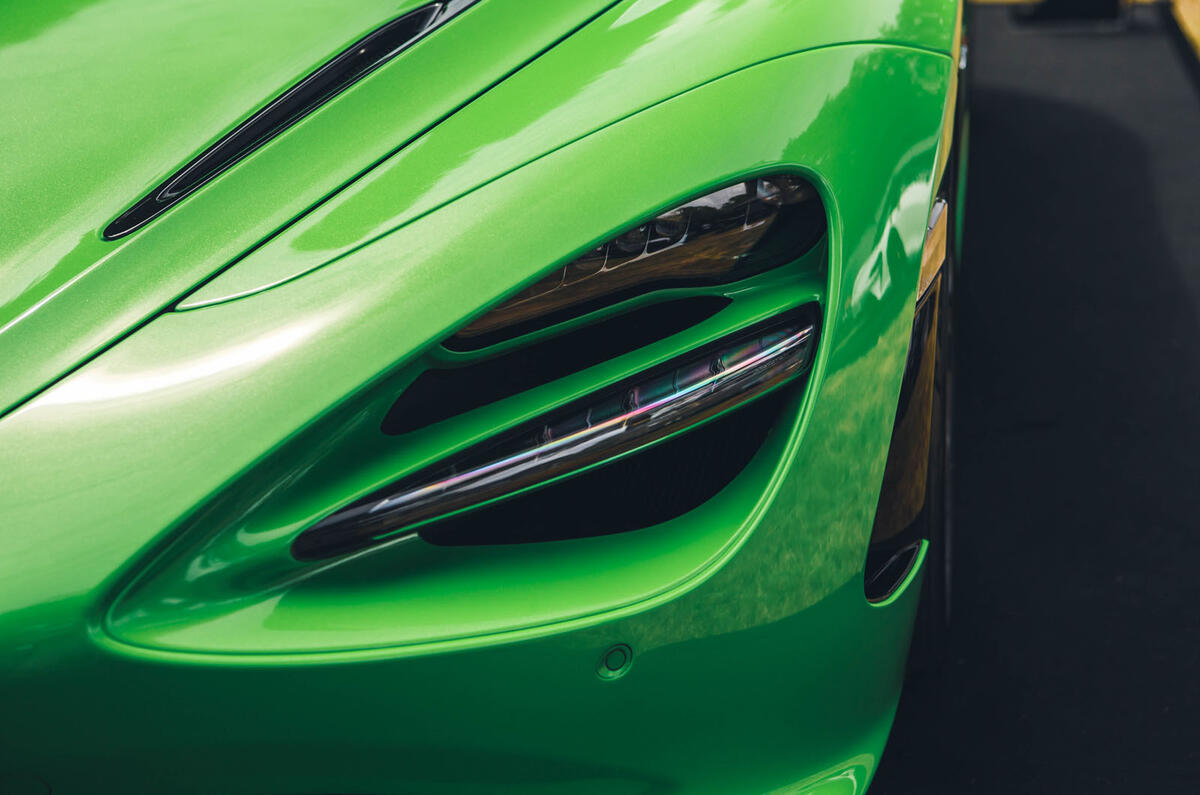 mclaren 750s headlight mclaren 750s headlight