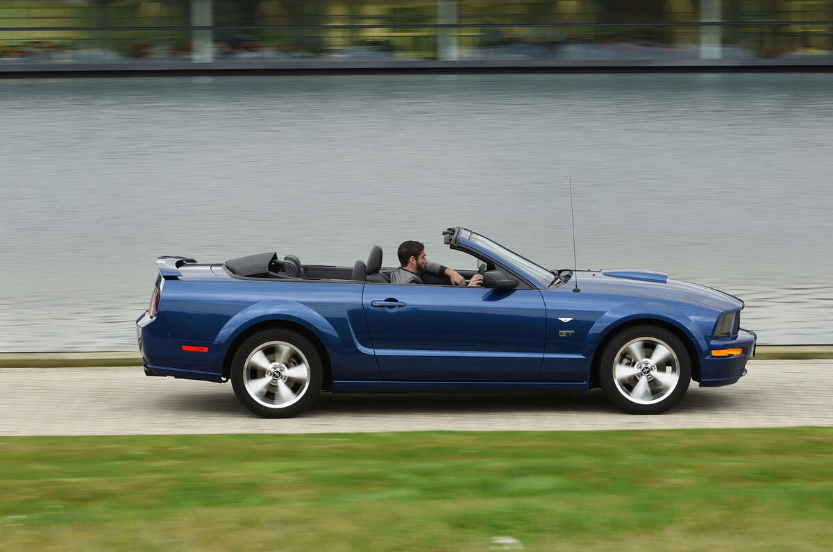 Ford Mustang GT Convertible McLaren