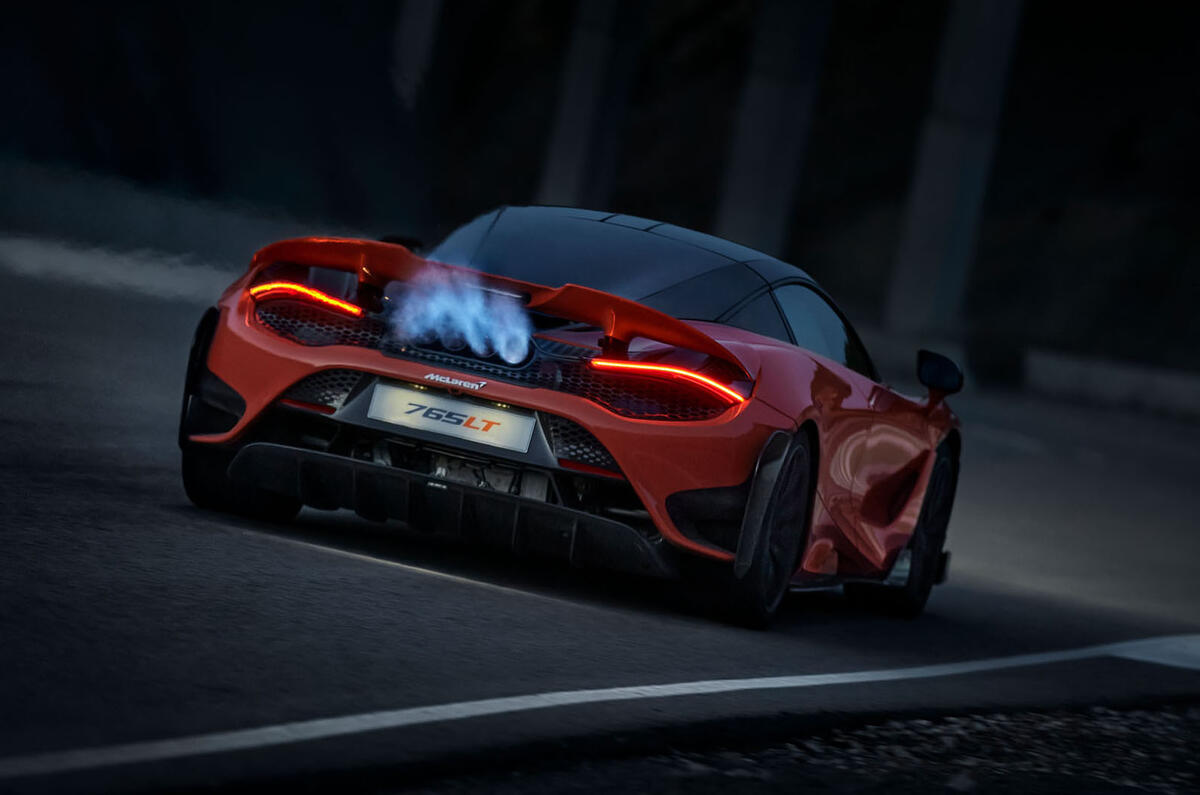 2020 McLaren 765LT - exhaust flame 2020 McLaren 765LT - exhaust flame