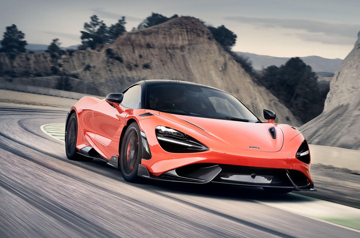 2020 McLaren 765LT - on track 2020 McLaren 765LT - on track