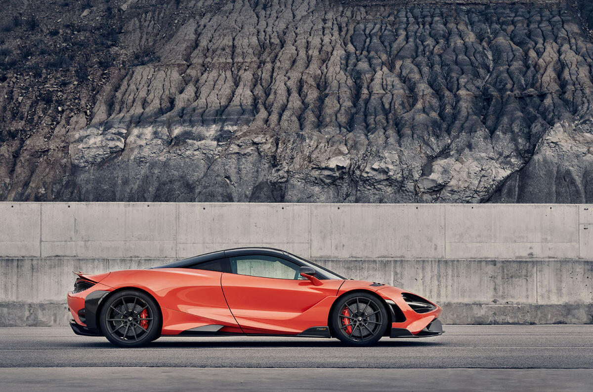 2020 McLaren 765LT - static side 2020 McLaren 765LT - static side