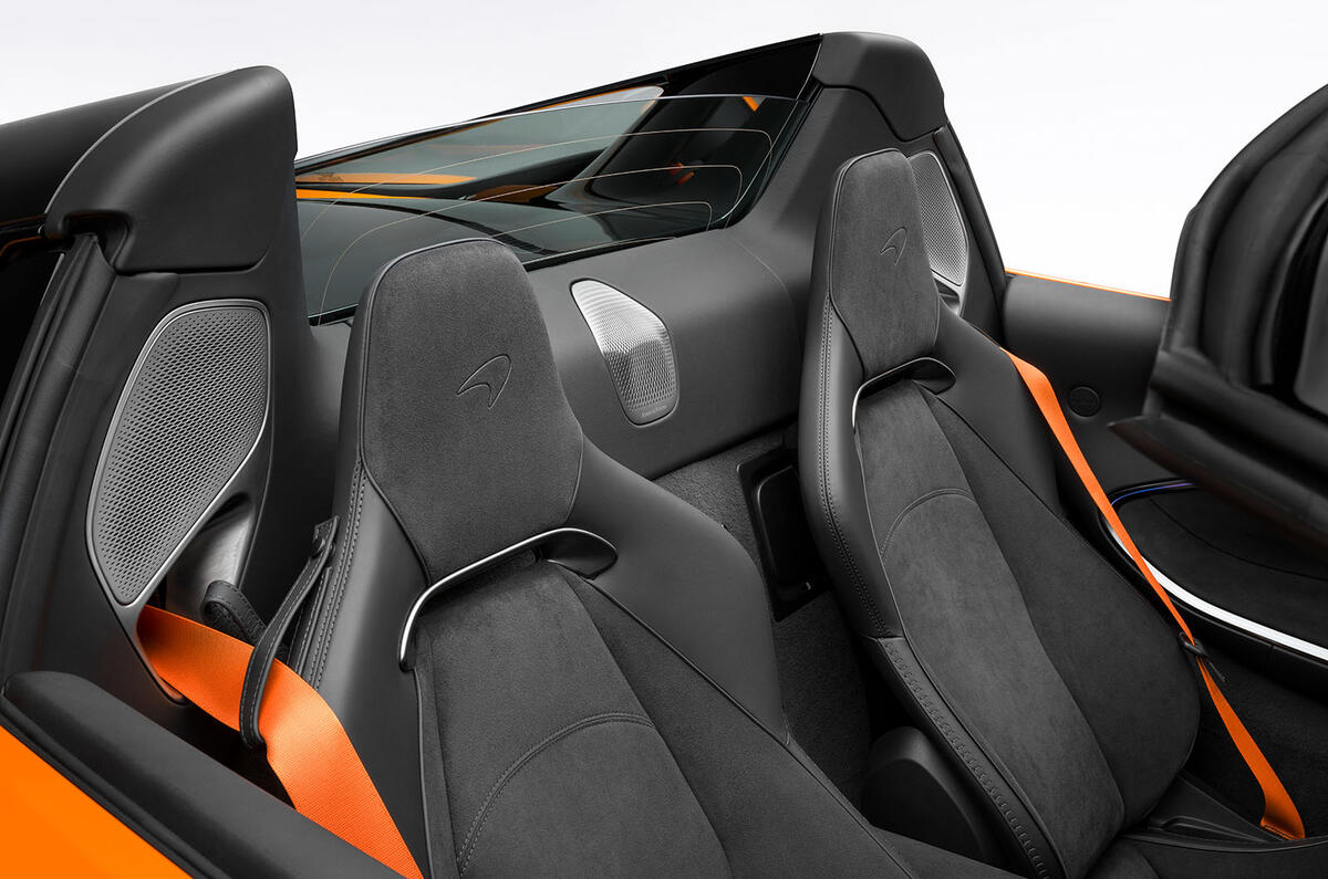 McLaren Artura Spider interior seats McLaren Artura Spider interior seats