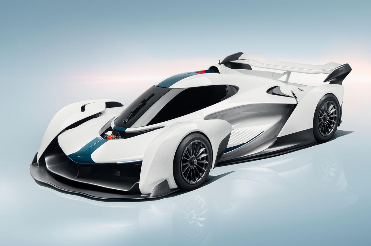 McLaren SolusGT front threequarter McLaren SolusGT front threequarter