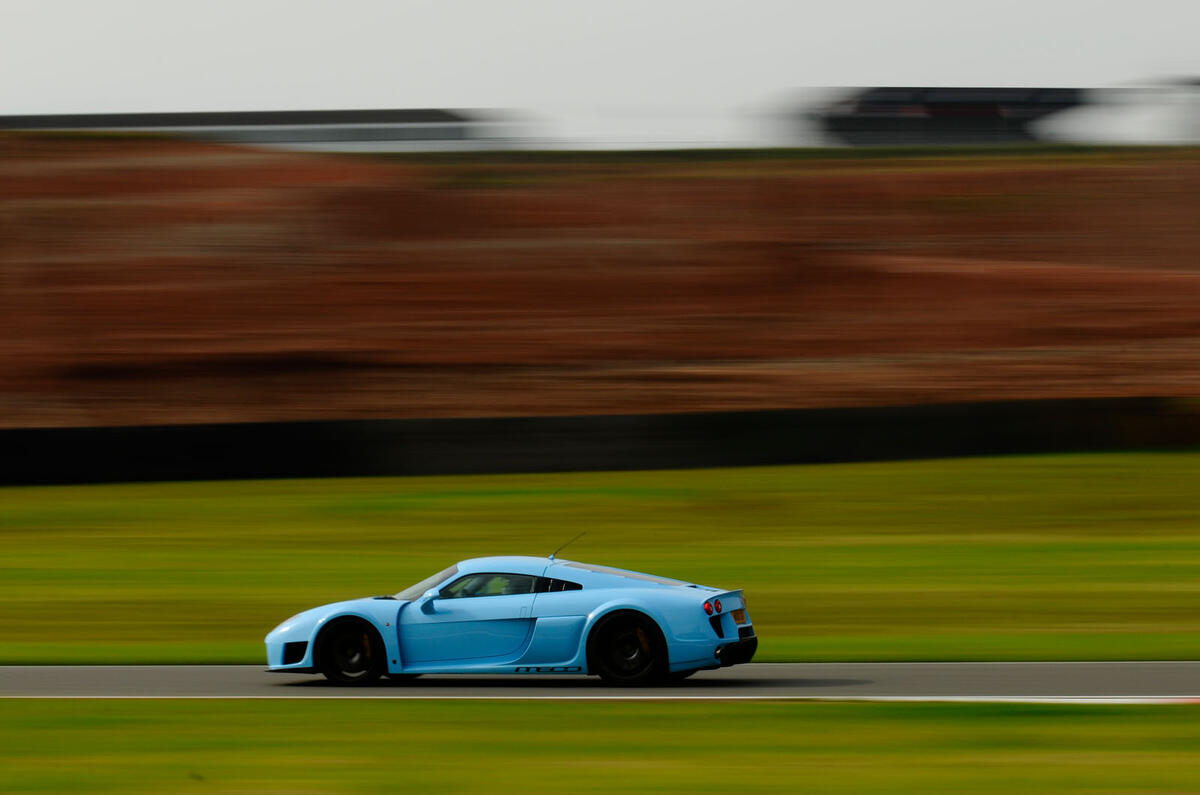 Autocar's name that car quiz - medium - question 8