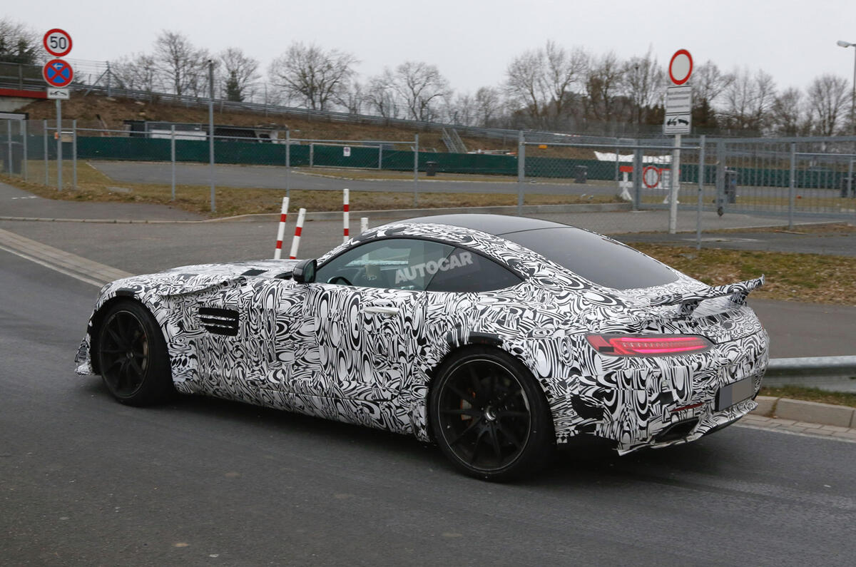 Mercedes-AMG GT R