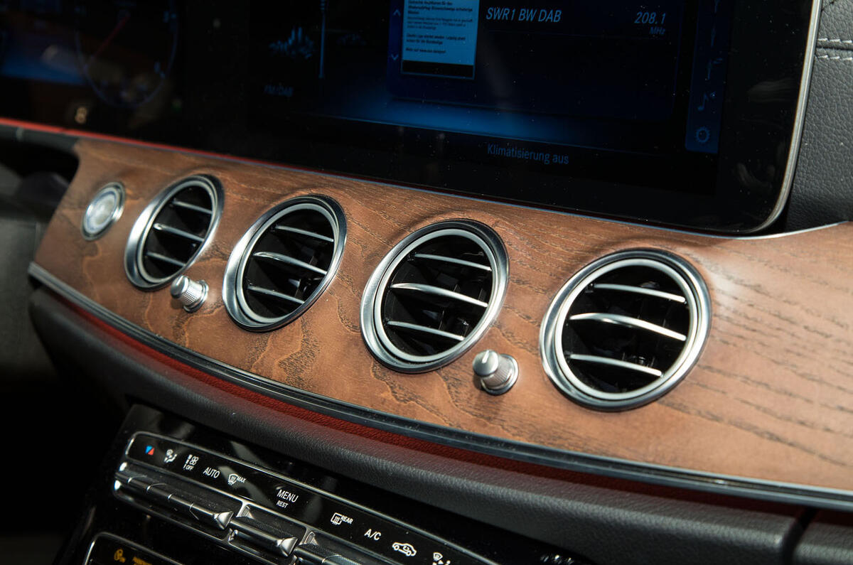 2016 Mercedes-Benz E-Class