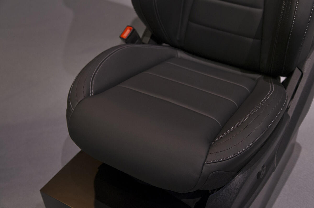 2016 Mercedes-Benz E-Class interior