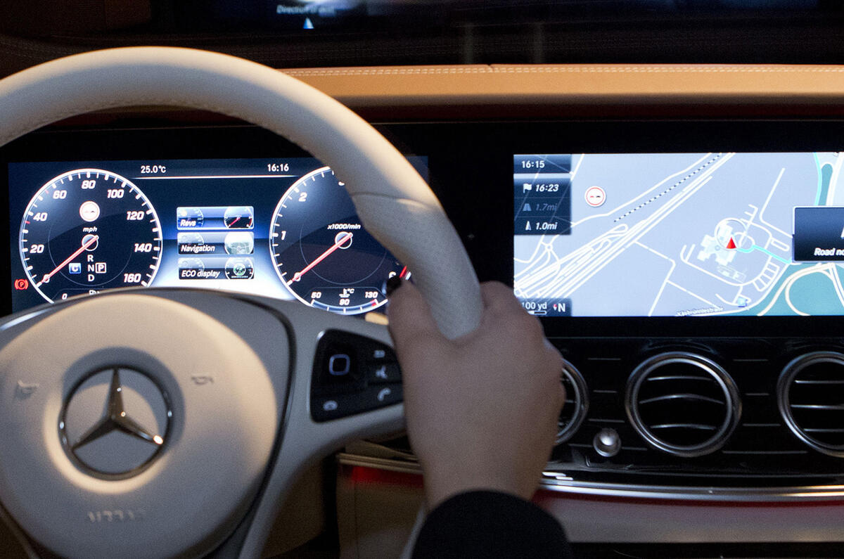 2016 Mercedes-Benz E-Class interior