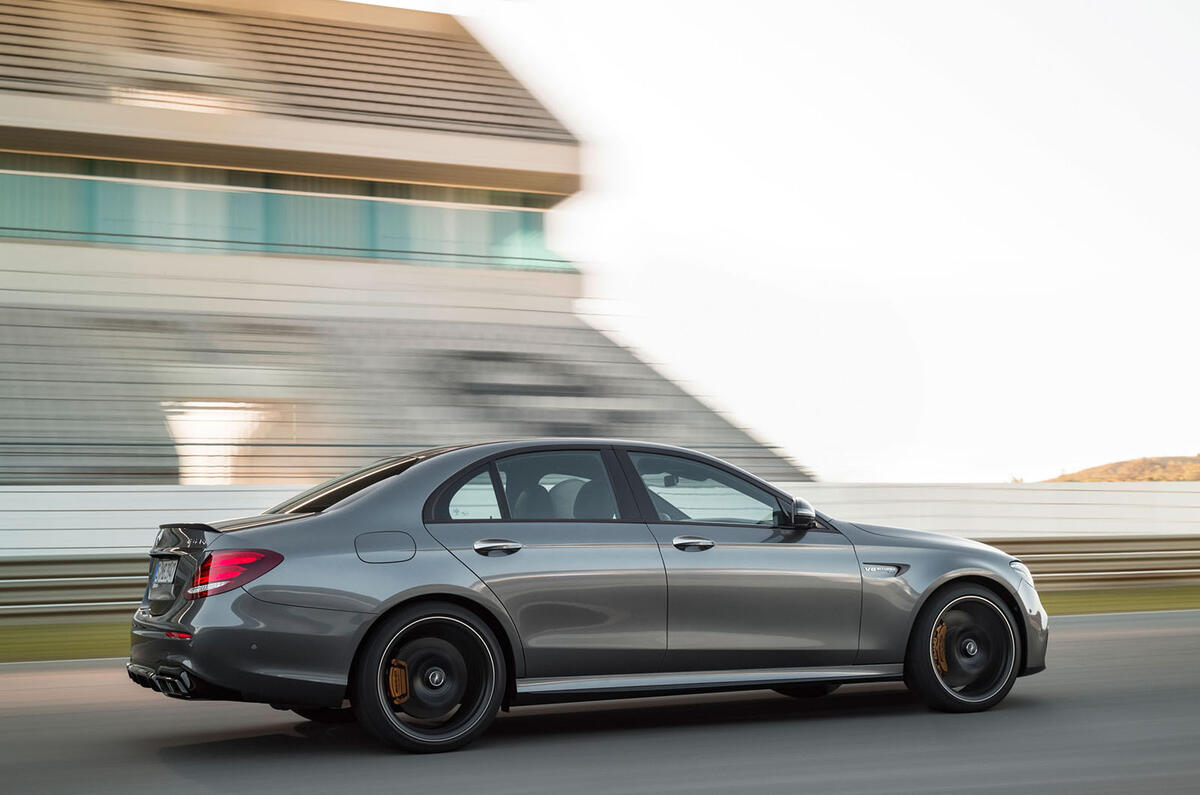 2017 Mercedes-AMG E 63 officially revealed