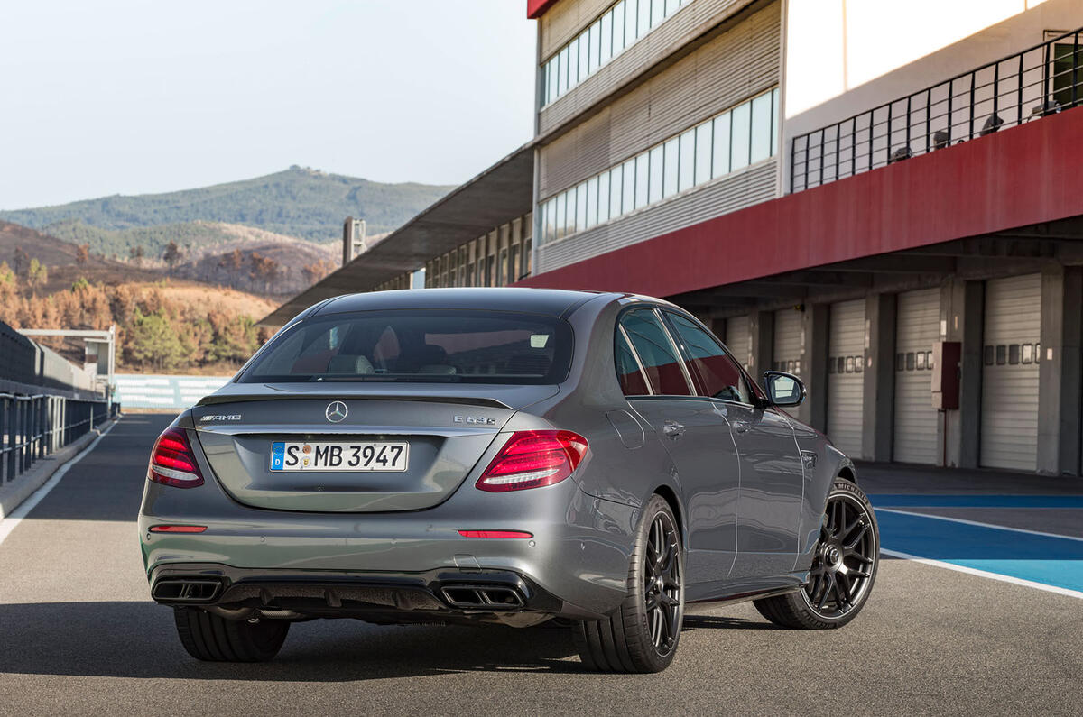 2017 Mercedes-AMG E 63 officially revealed