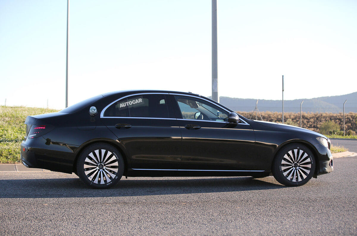 2016 Mercedes-Benz E-class - side