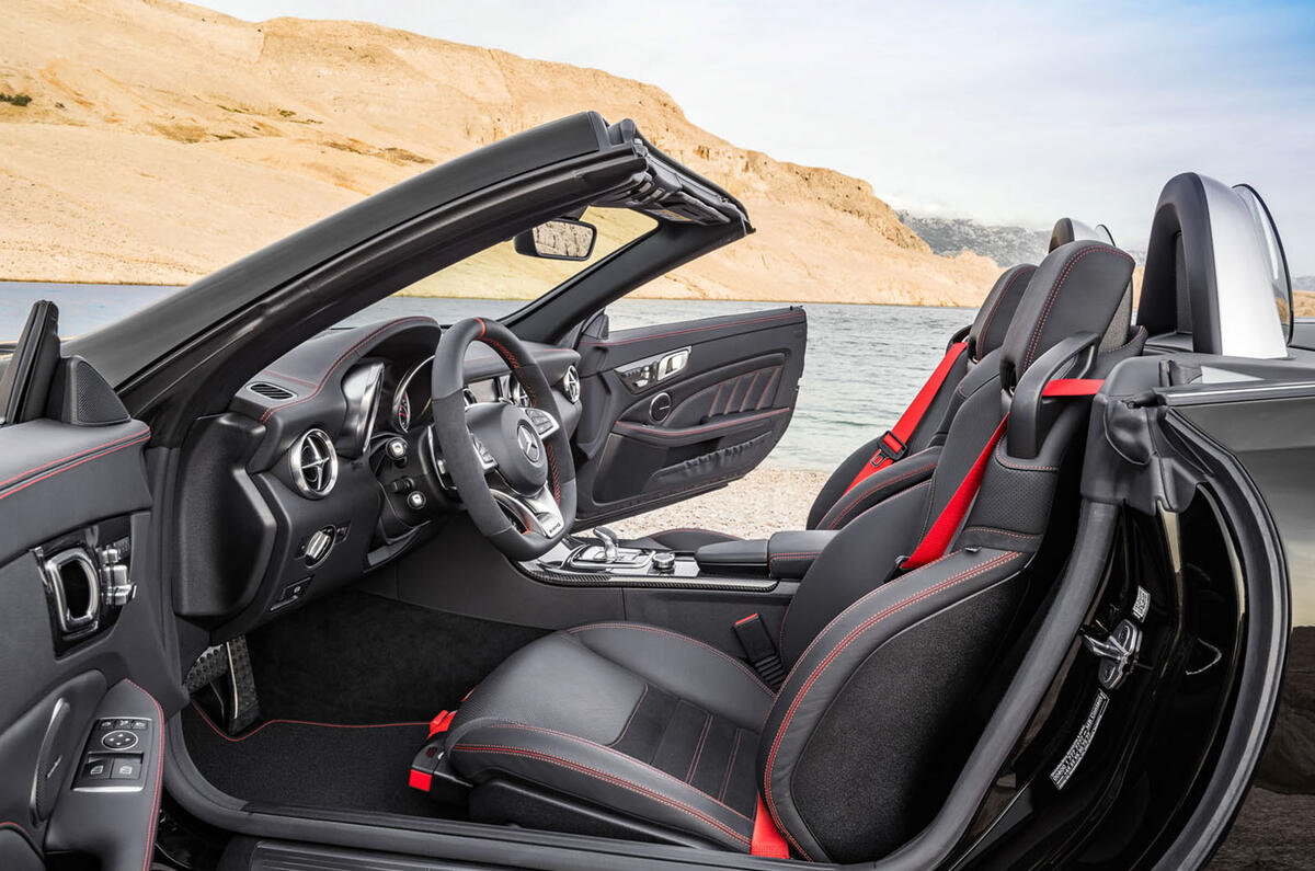 2016 Mercedes-Benz SLC