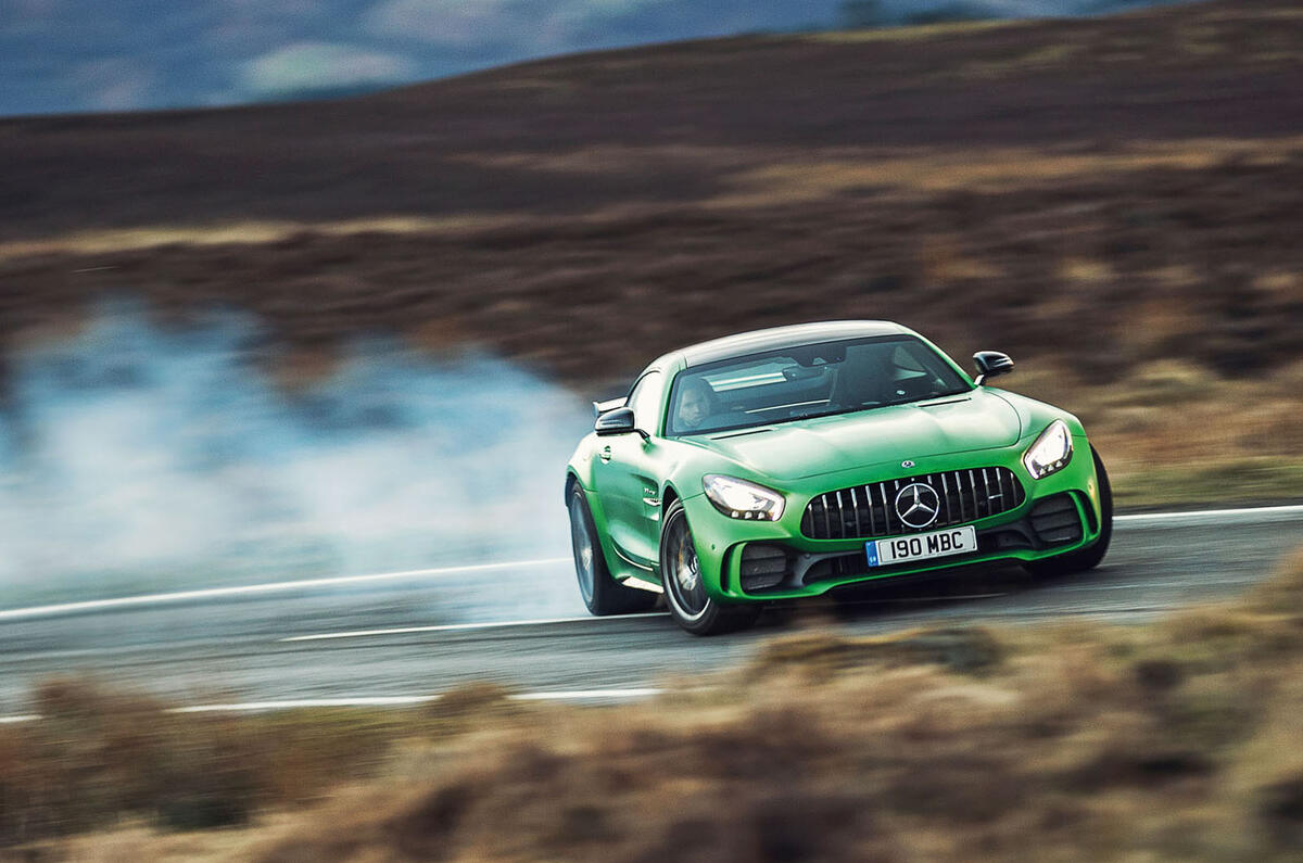 Mercedes-AMG GT R